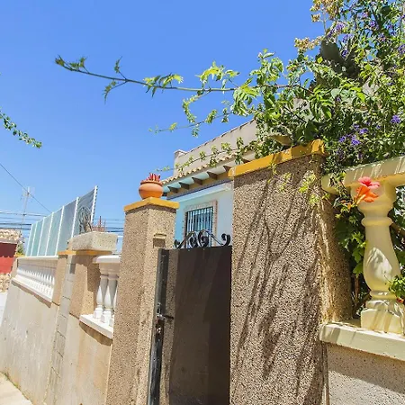 217 Lovely Family Alicante-holiday Vakantiehuis